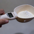 Elektronische weeglepel in Japanse stijl voor in de keuken